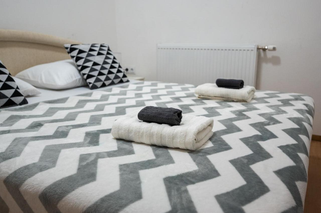 Spacious And Bright 2Bdr Apartment In The Old Town Сараево Экстерьер фото